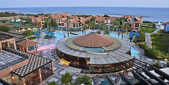 Where is Aldiana bound for?