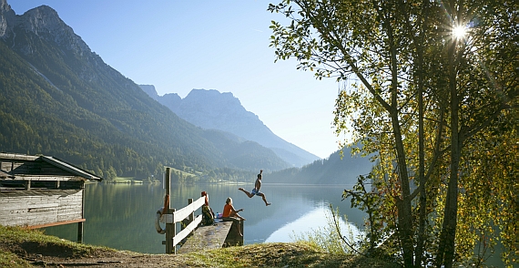 Travelling more, booking earlier, spending more