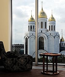 Between pipelines and tourism targets