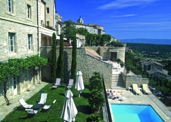 Romantik little affected by crisis