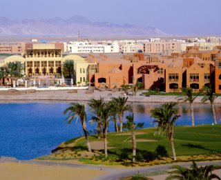 Escape from the holiday paradise