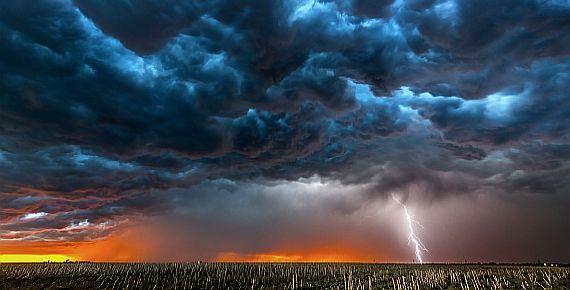 Hotels: All indications point downwards