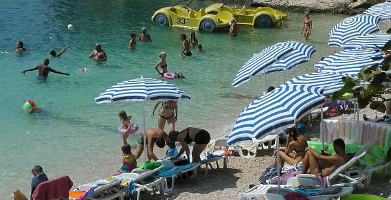 No mass tourism expected