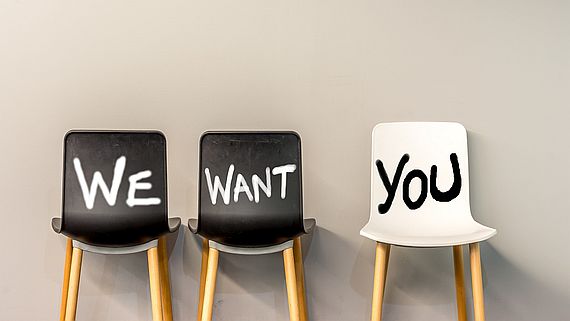 Retirees and express trainees wanted