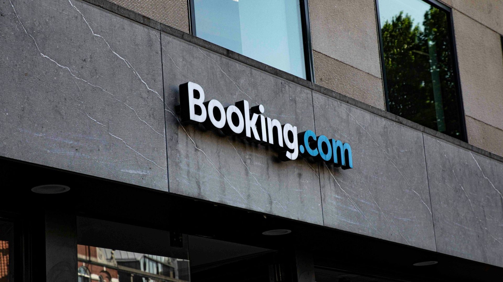 Booking.com - Building