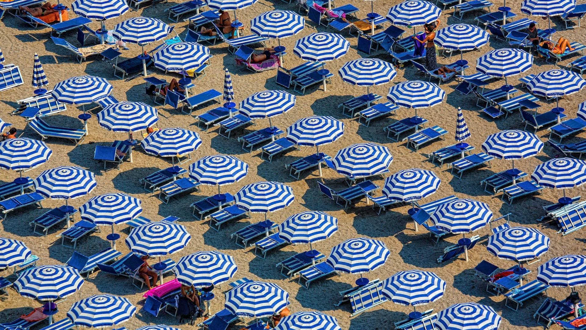 Greece Beach - Sunbeds, Umbrellas