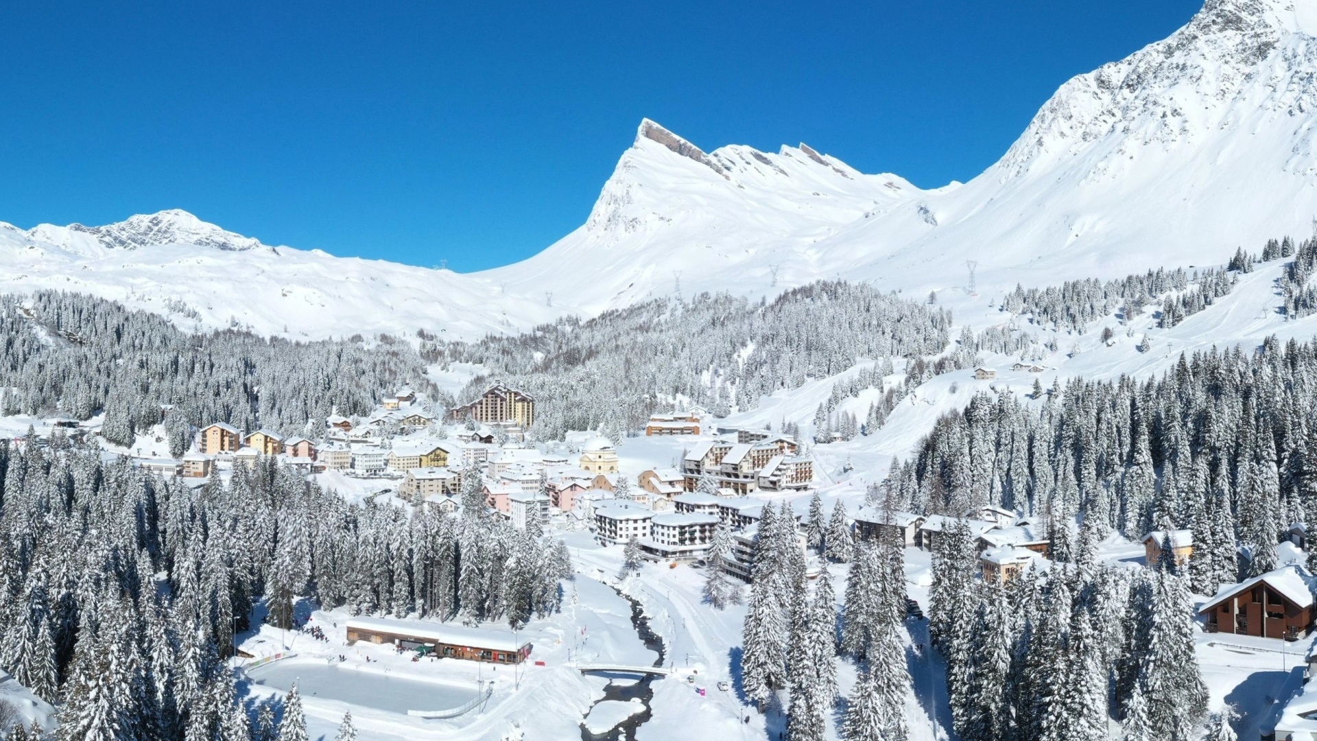 San Bernadino: From mountain village to ski resort