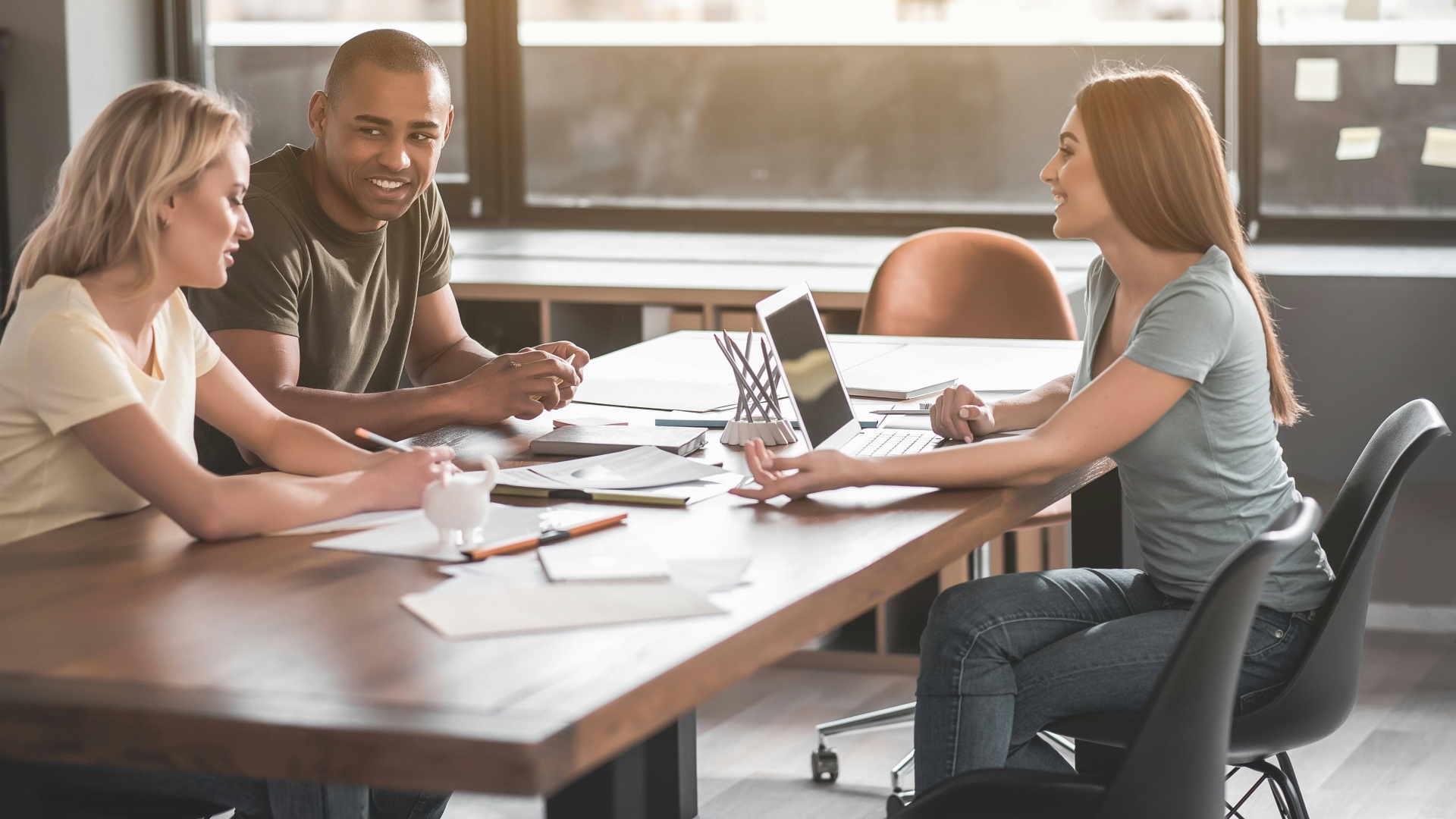 Mehr und jüngere Gründer in Deutschland
