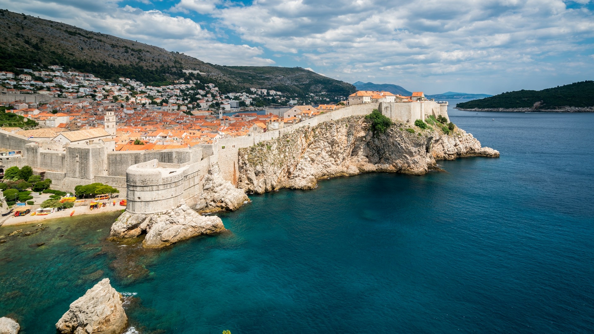 No standard solution against overcrowding