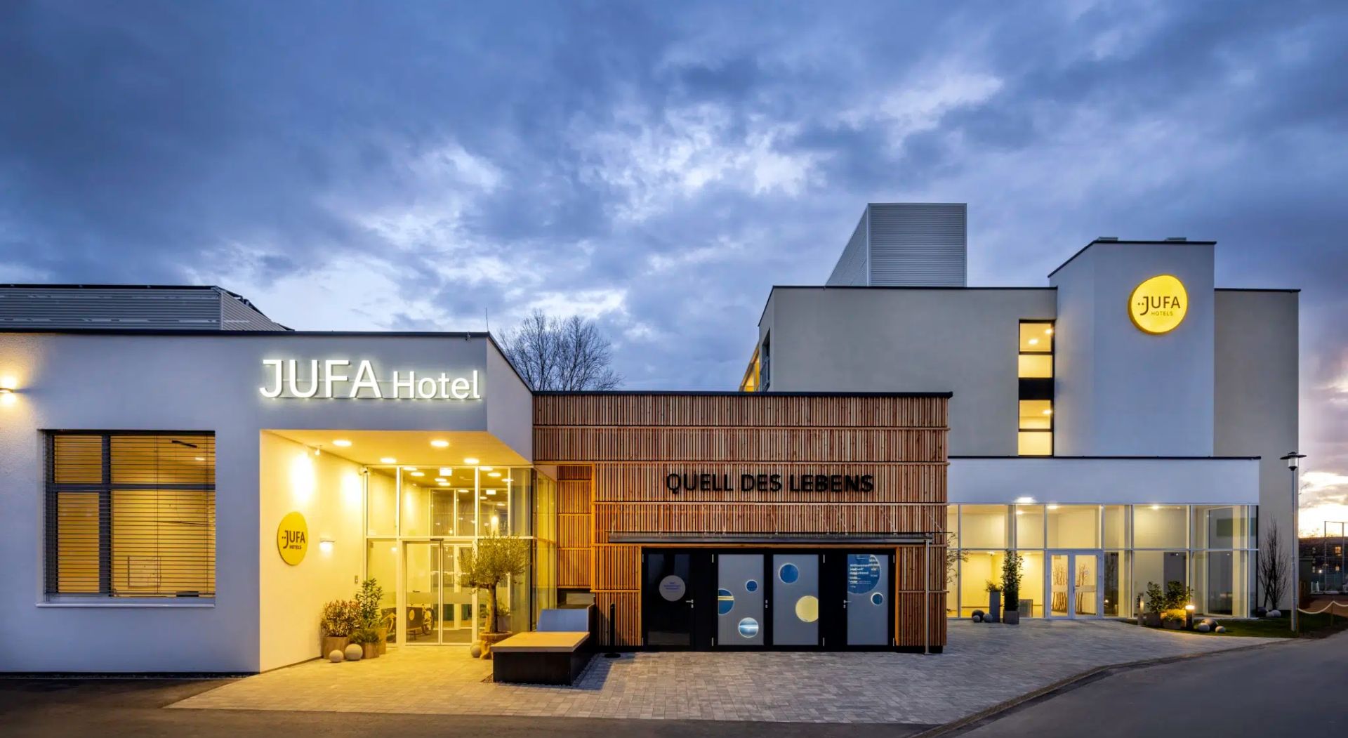 Investor from outside the industry secures JUFA Hotels