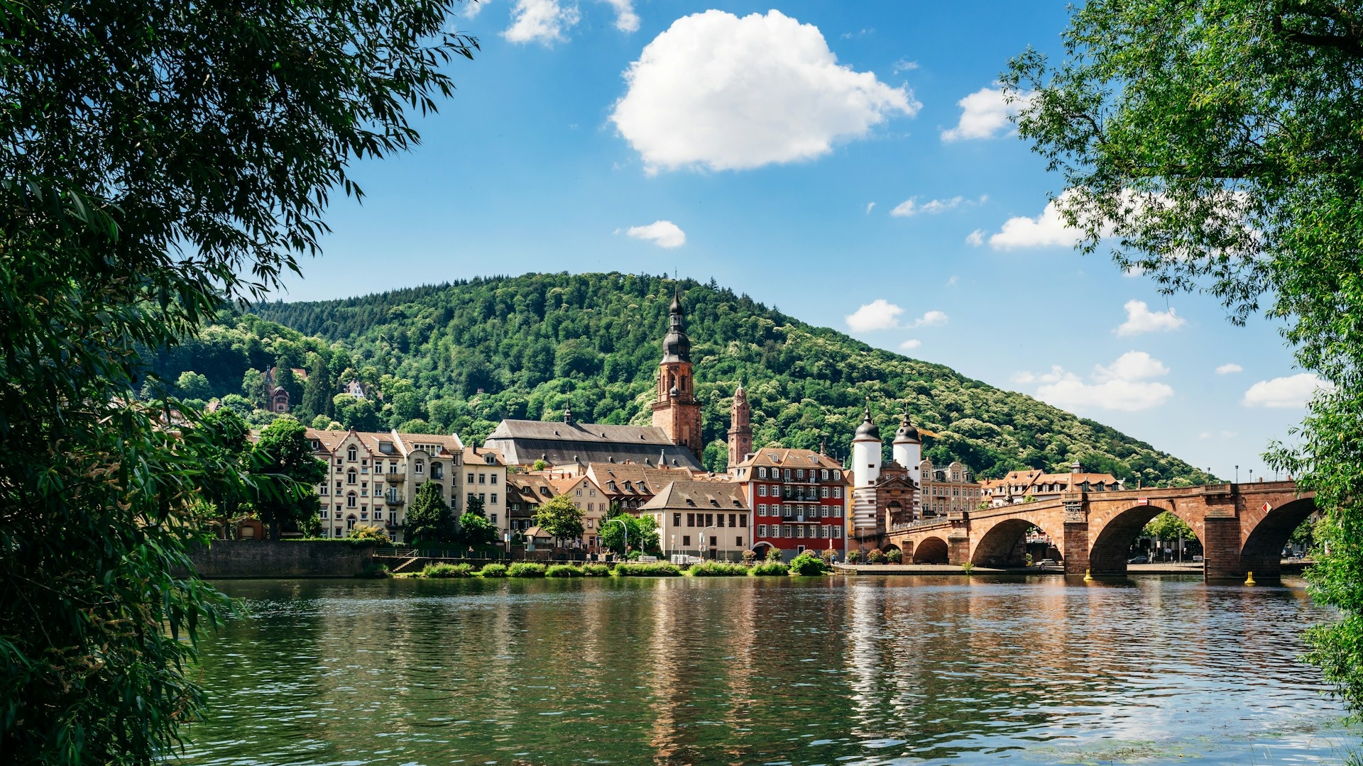 Holiday patterns are collapsing