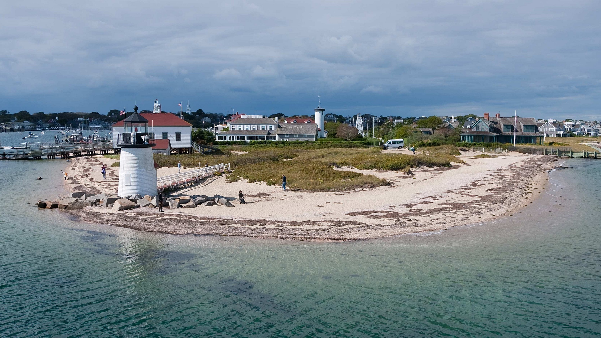 MAGA? With pomp and raid