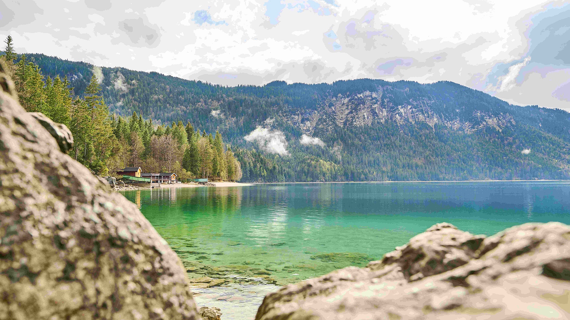 Budget und Sicherheit bestimmen Reise-Entscheidungen