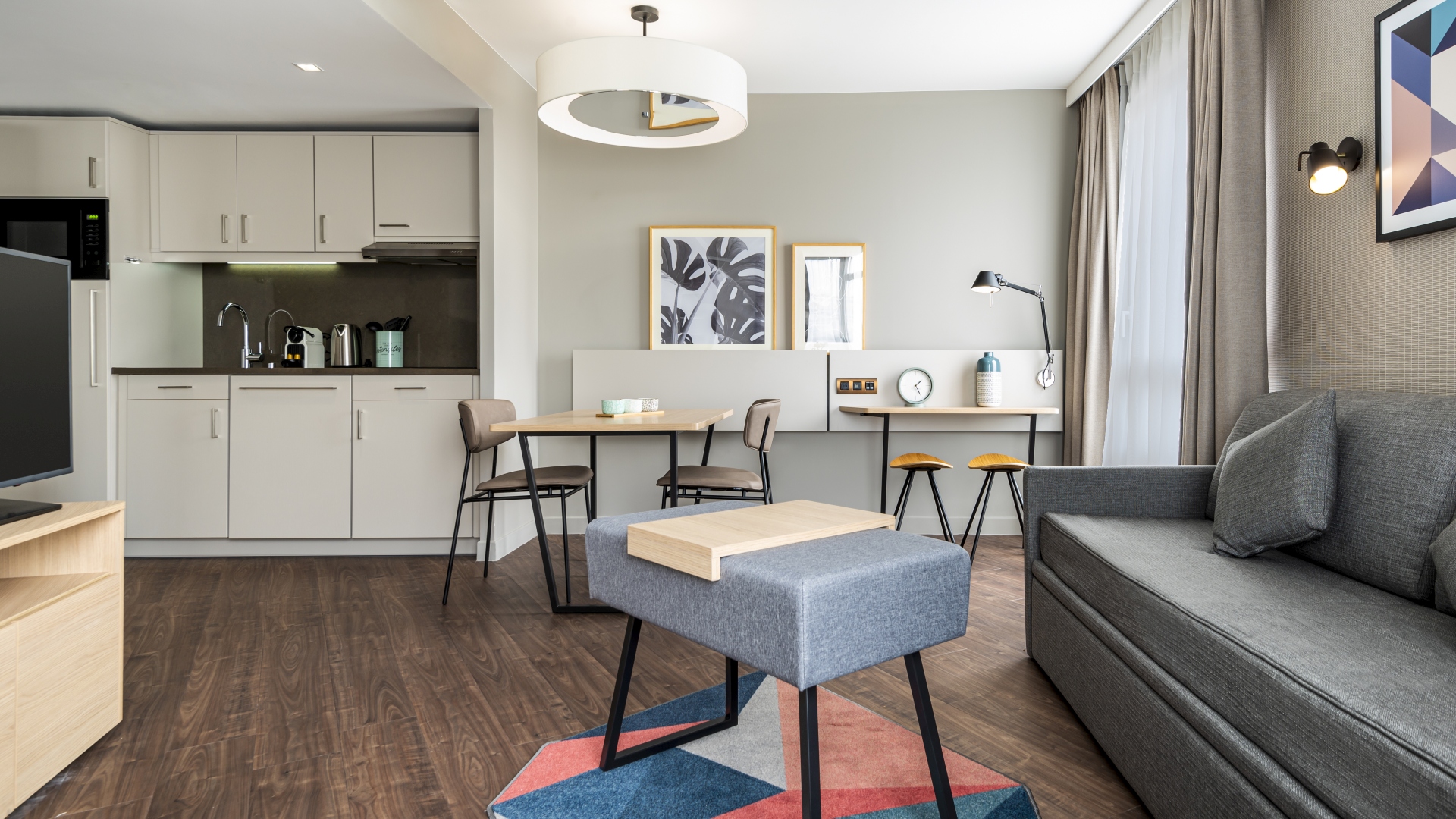 Adagio treibt Expansion und Gäste-Services weiter