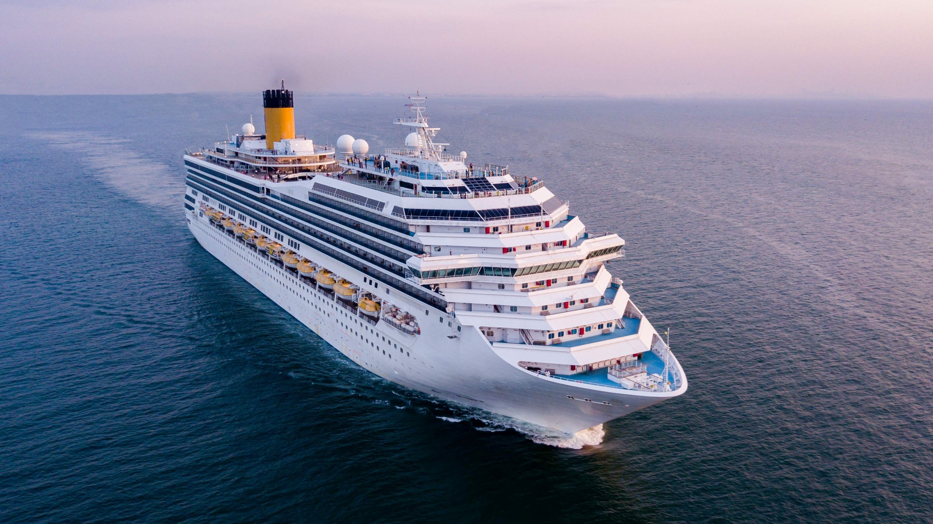 Per Schiff oder Flugzeug und gerne weit