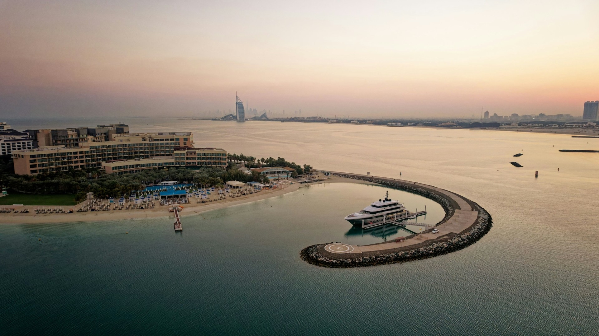 "A Dubai Invite": Die Einwohner bringen die Touristen zurück