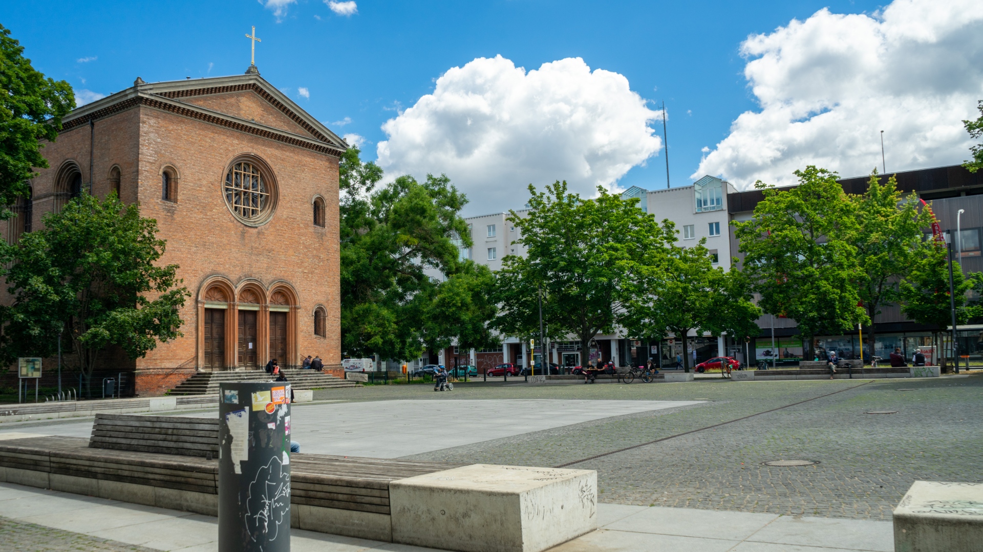 //static.hospitalityinside.com/image/convert/hos/2026/10/22/u-bahnhof-leopoldplatz-berlin-wedding-16-9-1920-c-jaz-online-adobestock-6ada03a12e681616757342.jpg?s=15f4e14bd2acb2e50f82f67a2026f5bb