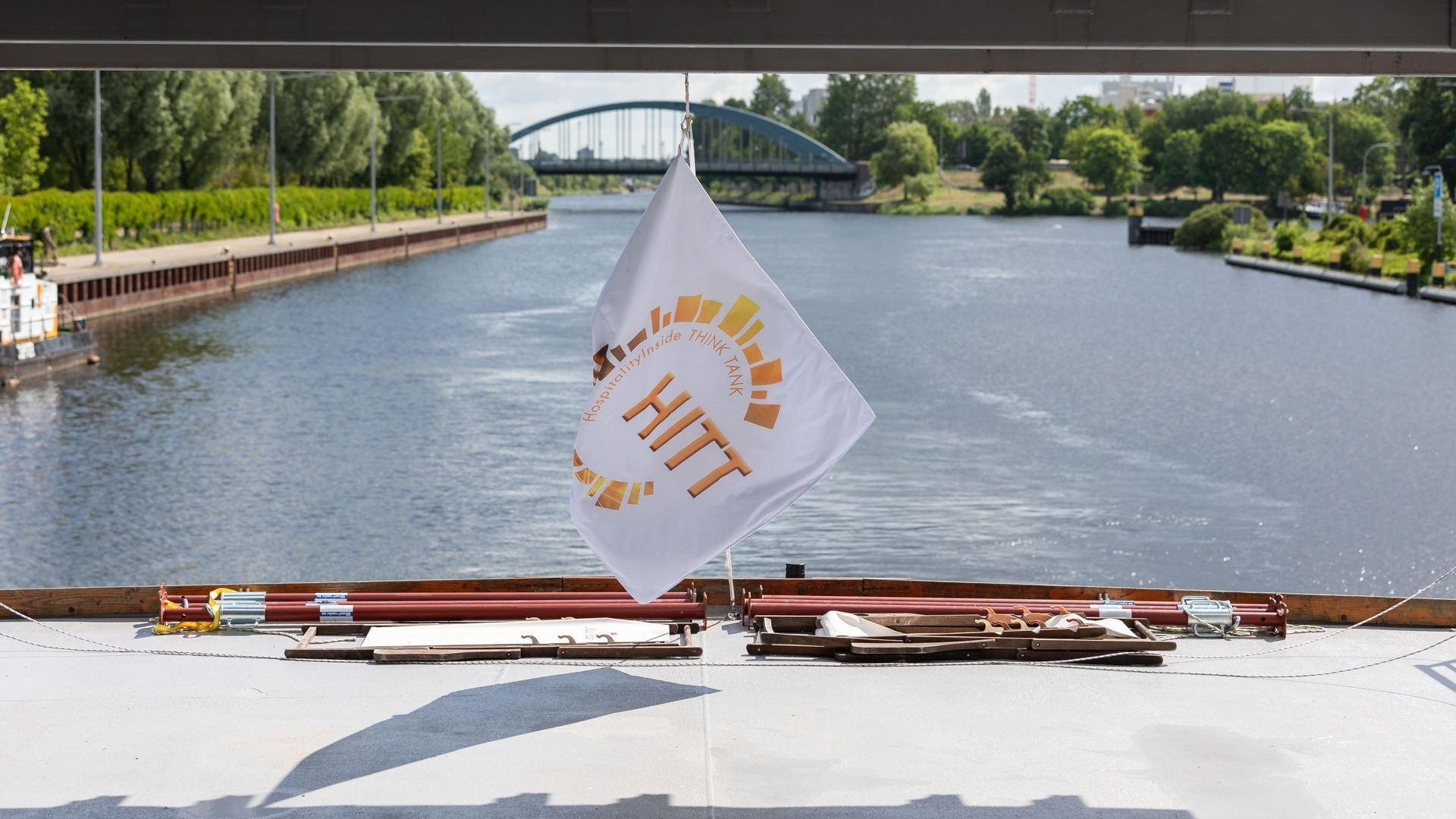 HITT flag on ship