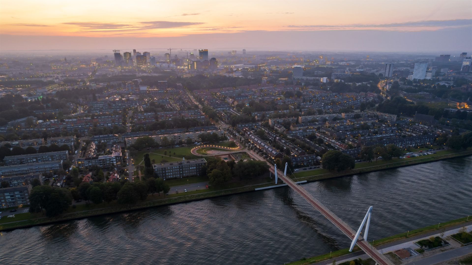 Amsterdam, Aerial