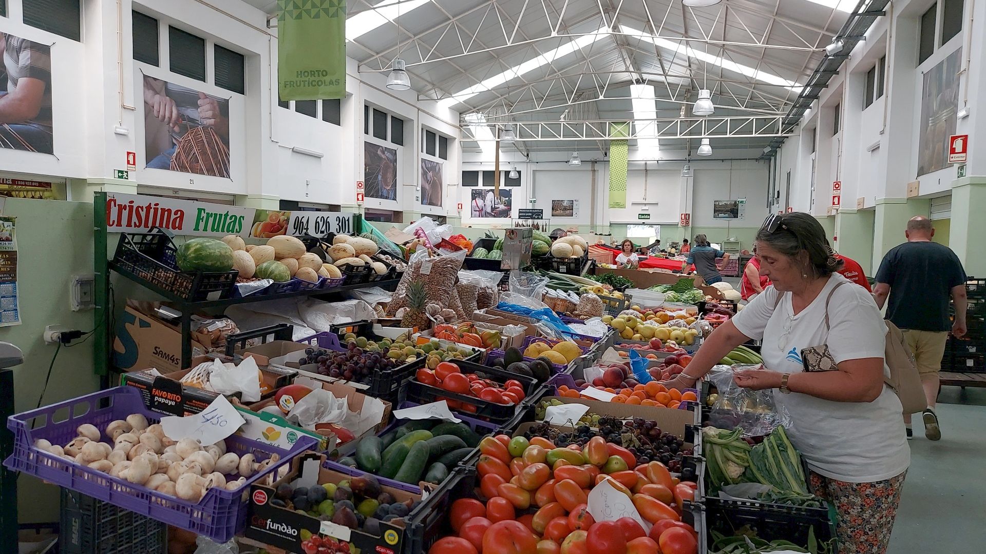 Portugal Tomar Market - Vegetables, Sustainability