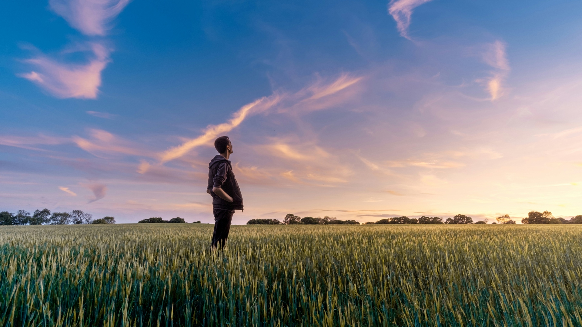 Man Nature Sunset_16-9_1920_c Benjamin Davies, Unsplash