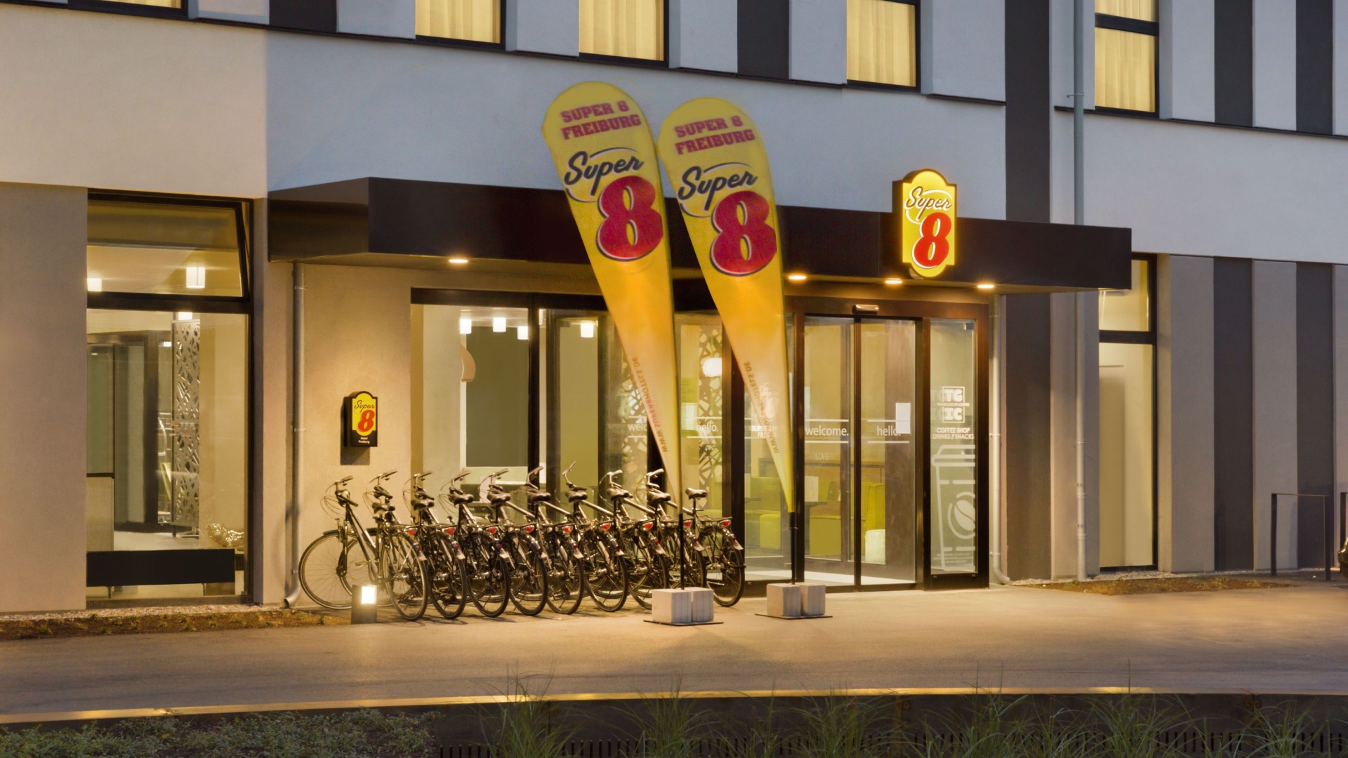 Wyndham Super 8 Freiburg - Bicycles