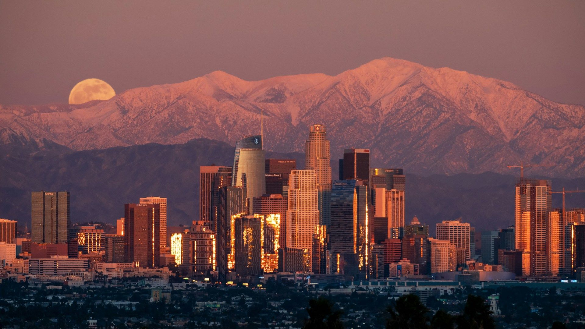 Los Angeles - Skyline, mountains
