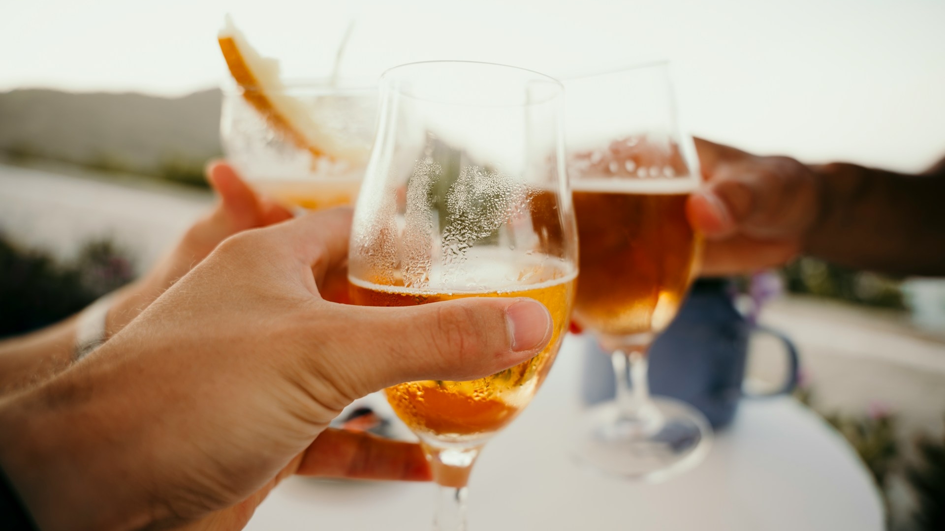 //static.hospitalityinside.com/image/convert/hos/2025/09/11/beer-glas-16-9-1920-c-getty-images-unsplash-68c2ba8f8dd1e718863909.jpg?s=14800d50124f3a431055a4faceae173c