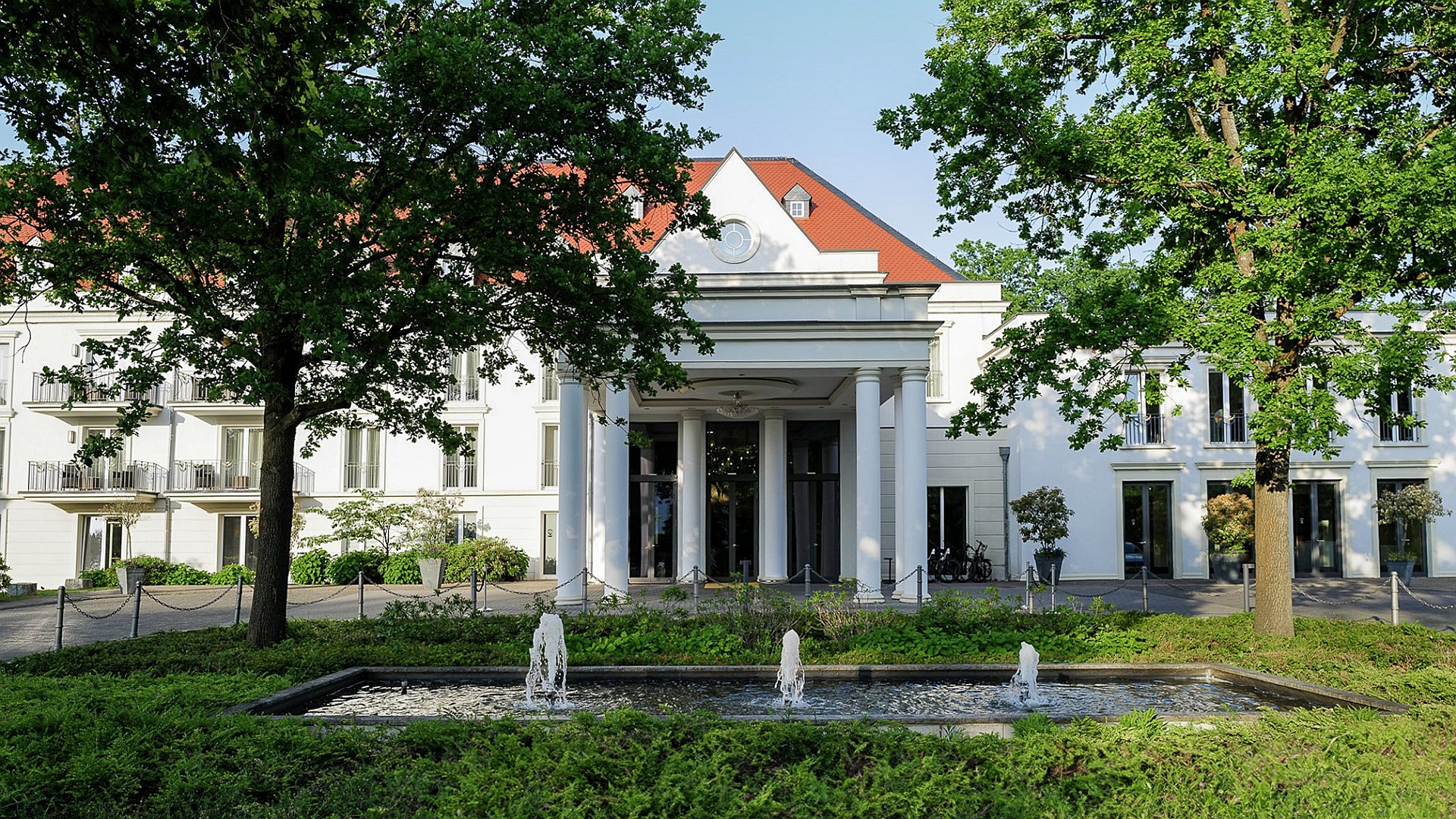 Iranischer Hotel-Eigentümer in den Schlagzeilen 