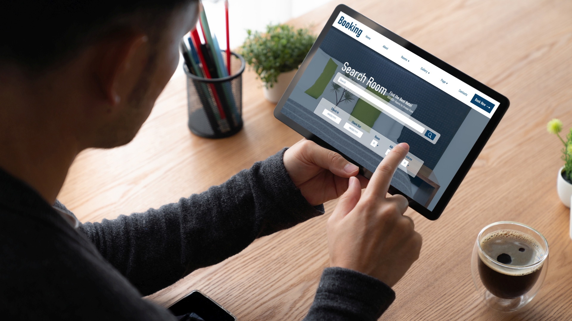 OTAs in Switzerland: Are hotels now under pressure from platforms?