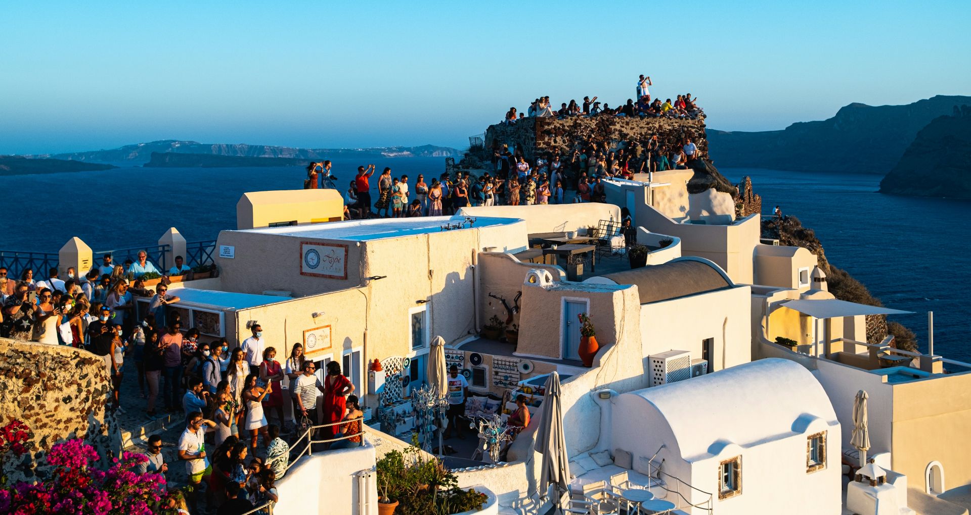 Touristenstau auf den griechischen Inseln